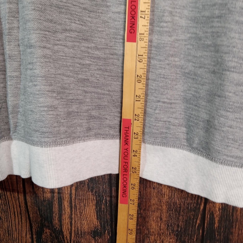 RVCA Mens Heather Gray Cotton Logo Crewneck Sweatshirt Medium Regular Fit - Picture 6 of 6